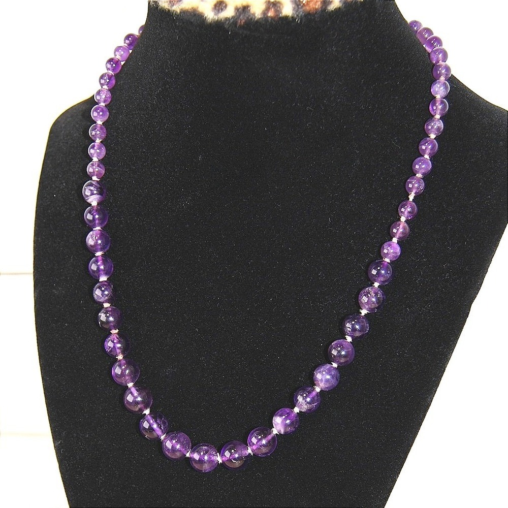 Vintage Purple Bead Necklace 14k Yellow Gold Clasp Round Amethyst Stone 17 inch